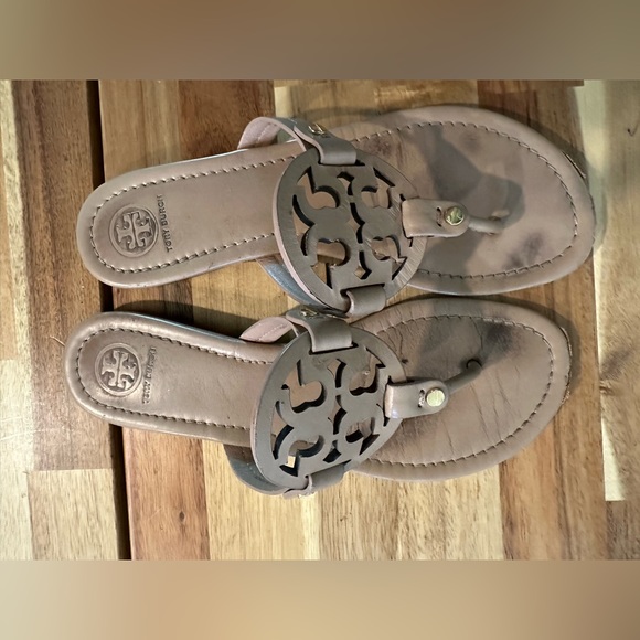 Tory Burch Women’s Miller Tan Leather Sandals| Size 8 - Picture 3 of 11